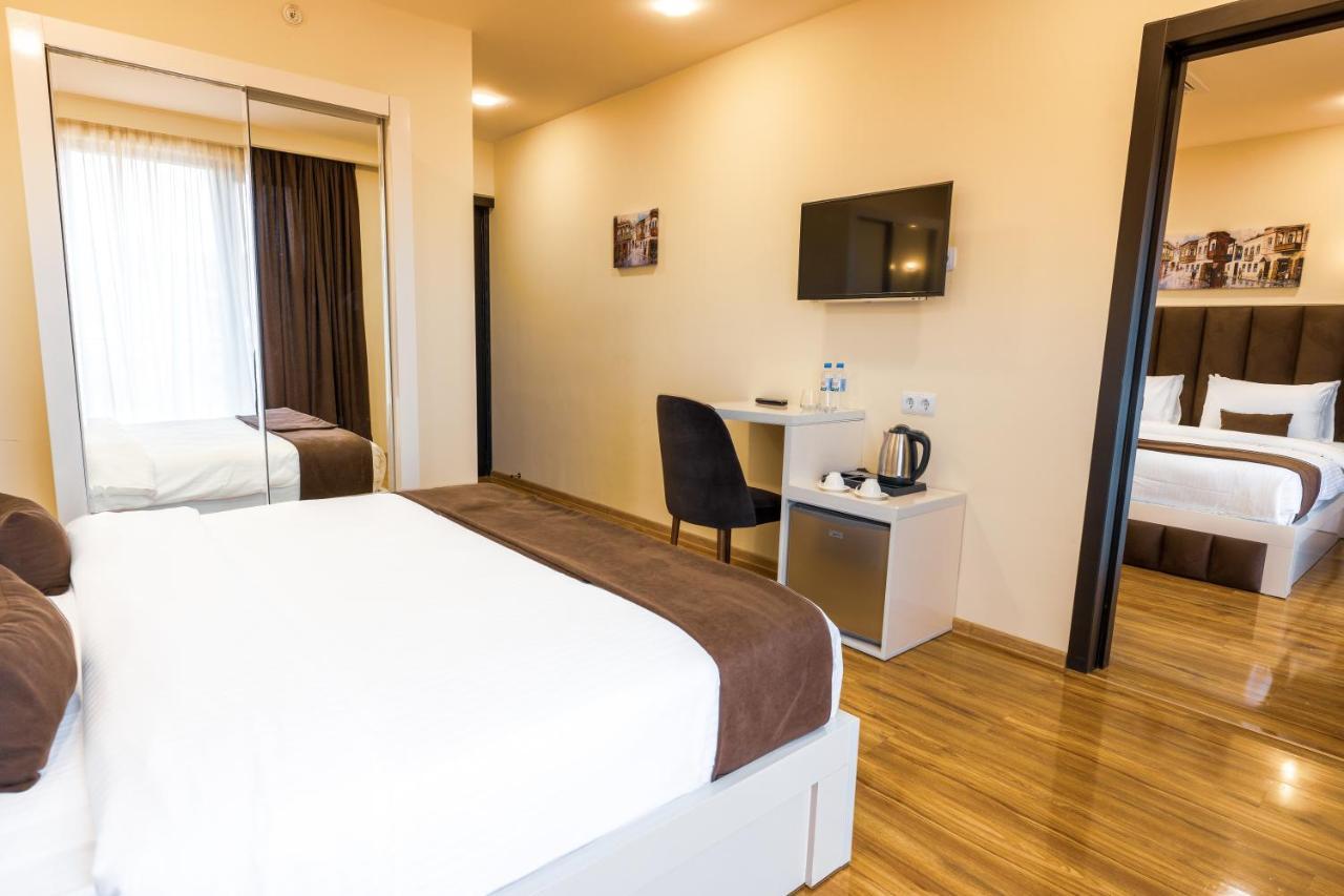 Hotel Residence Plaza Tbilisi Esterno foto